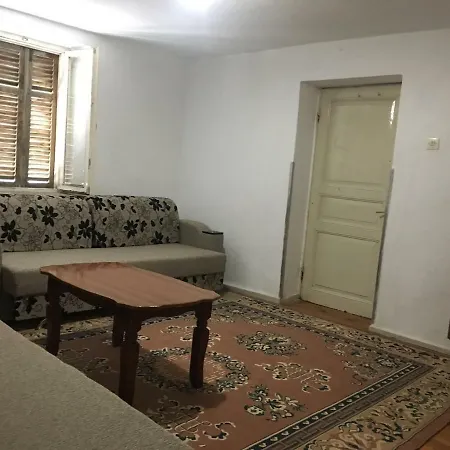 Apartment A Nice House In A Welcome Town!! *